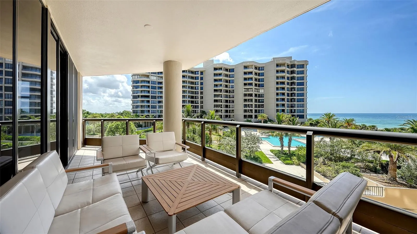 1241 GULF OF MEXICO DR #303 #303