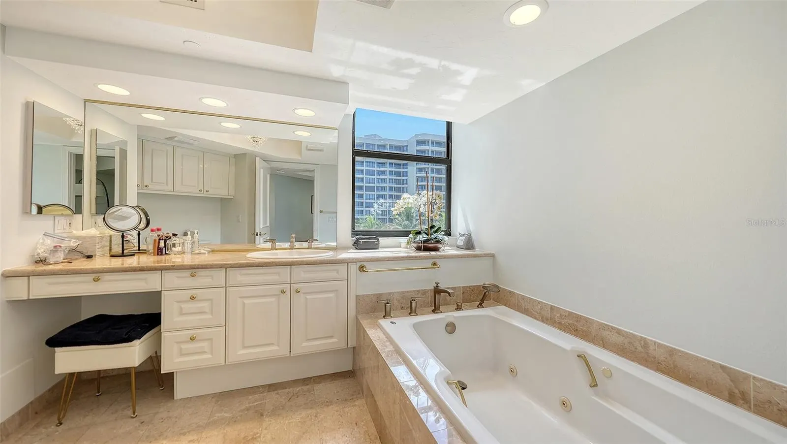 1241 GULF OF MEXICO DR #303 #303