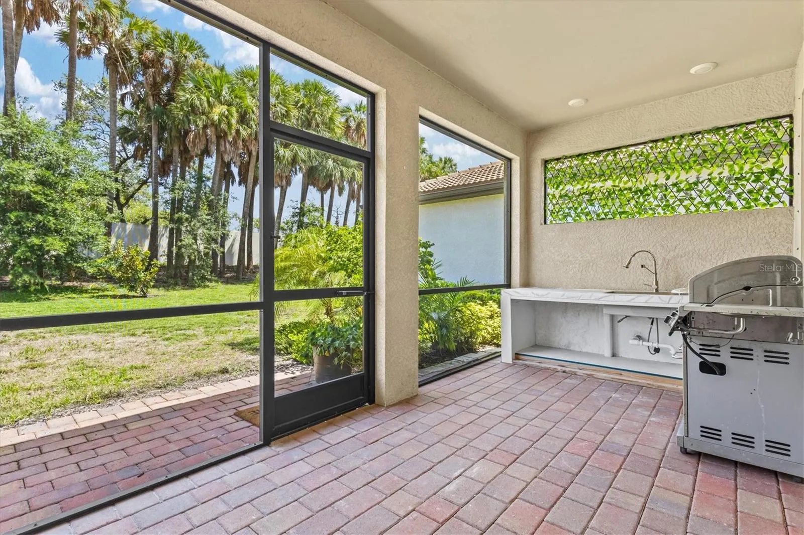 308 SOLIERA ST