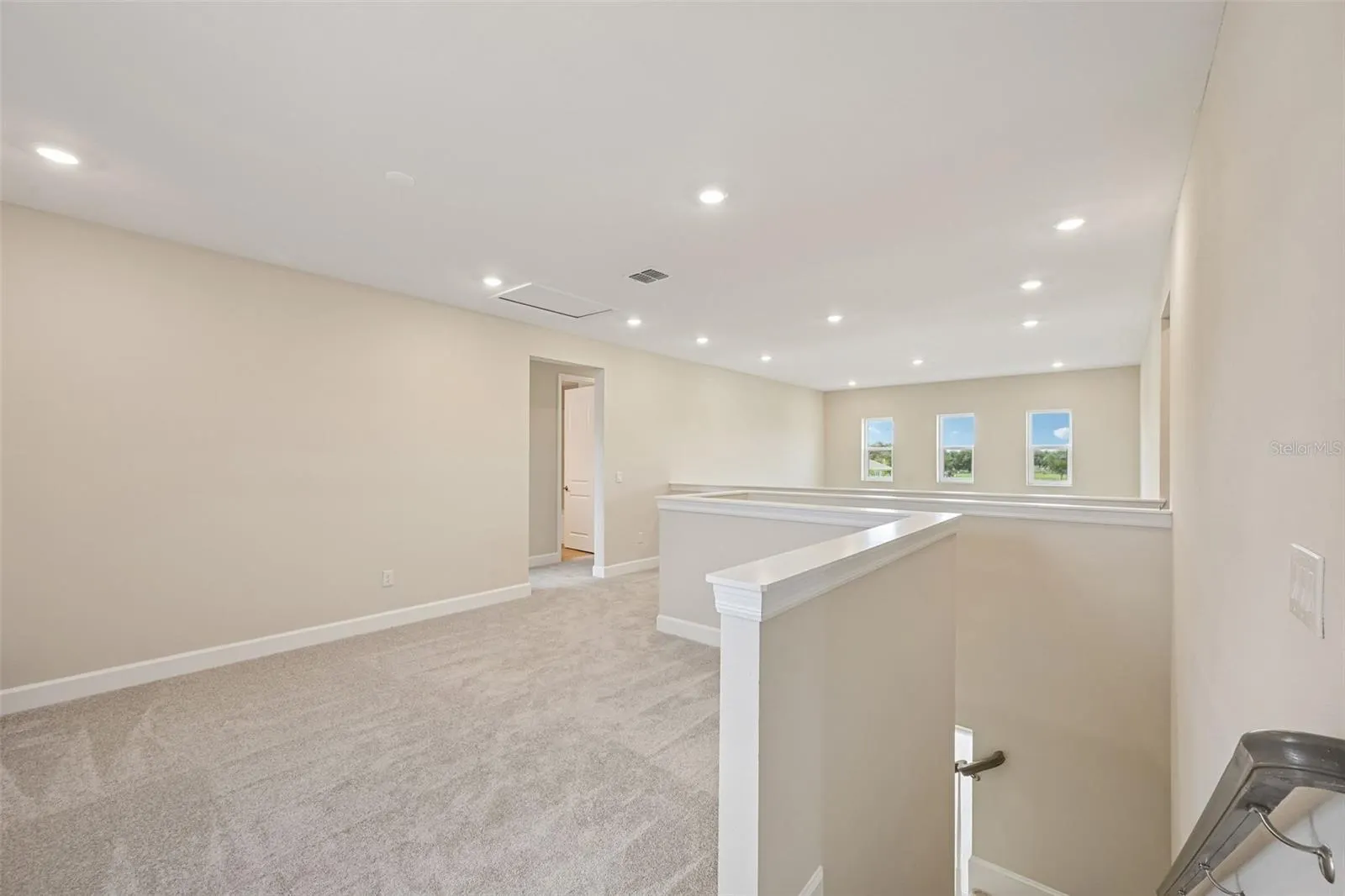 7057 FOXBORO WAY