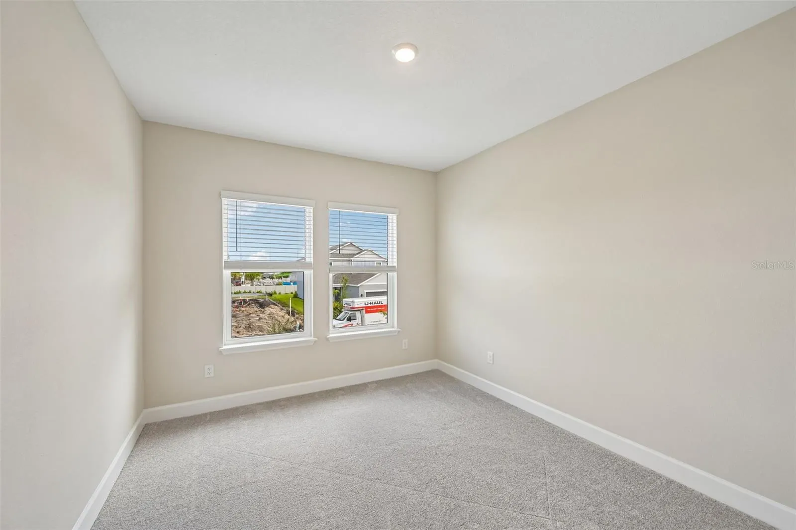 7057 FOXBORO WAY