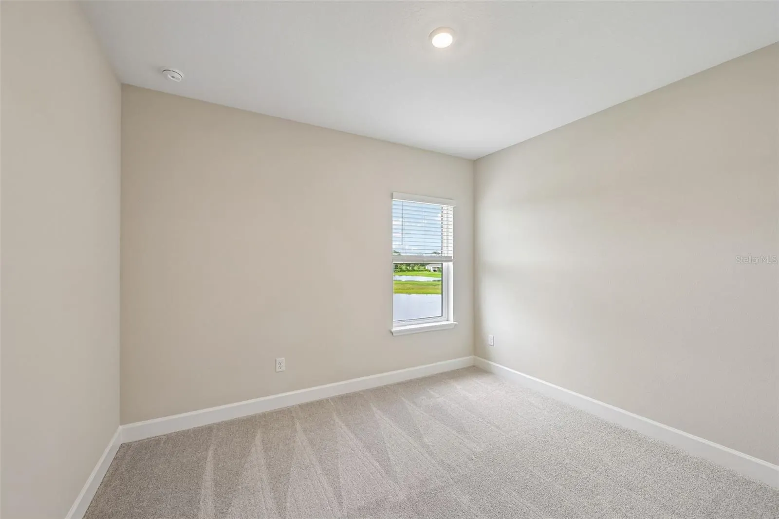 7057 FOXBORO WAY