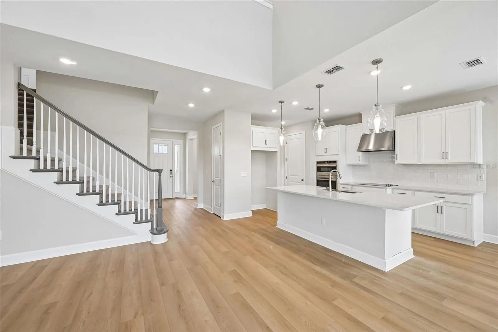 7057 FOXBORO WAY
