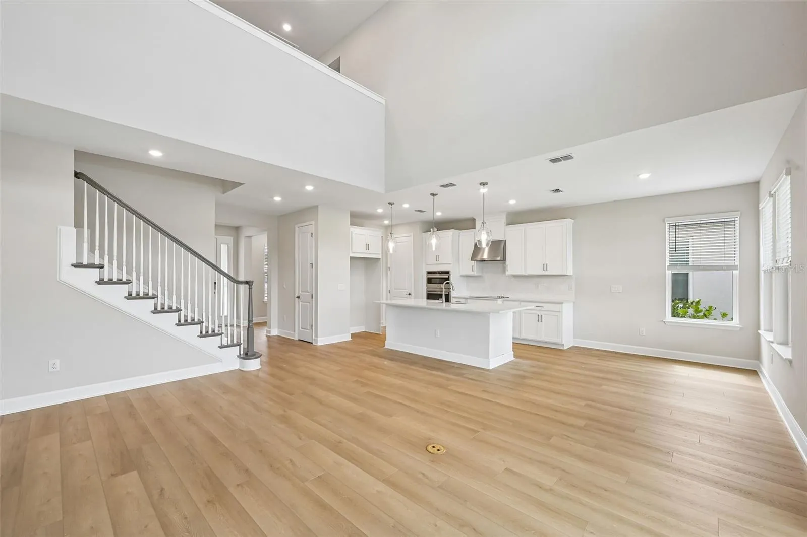 7057 FOXBORO WAY