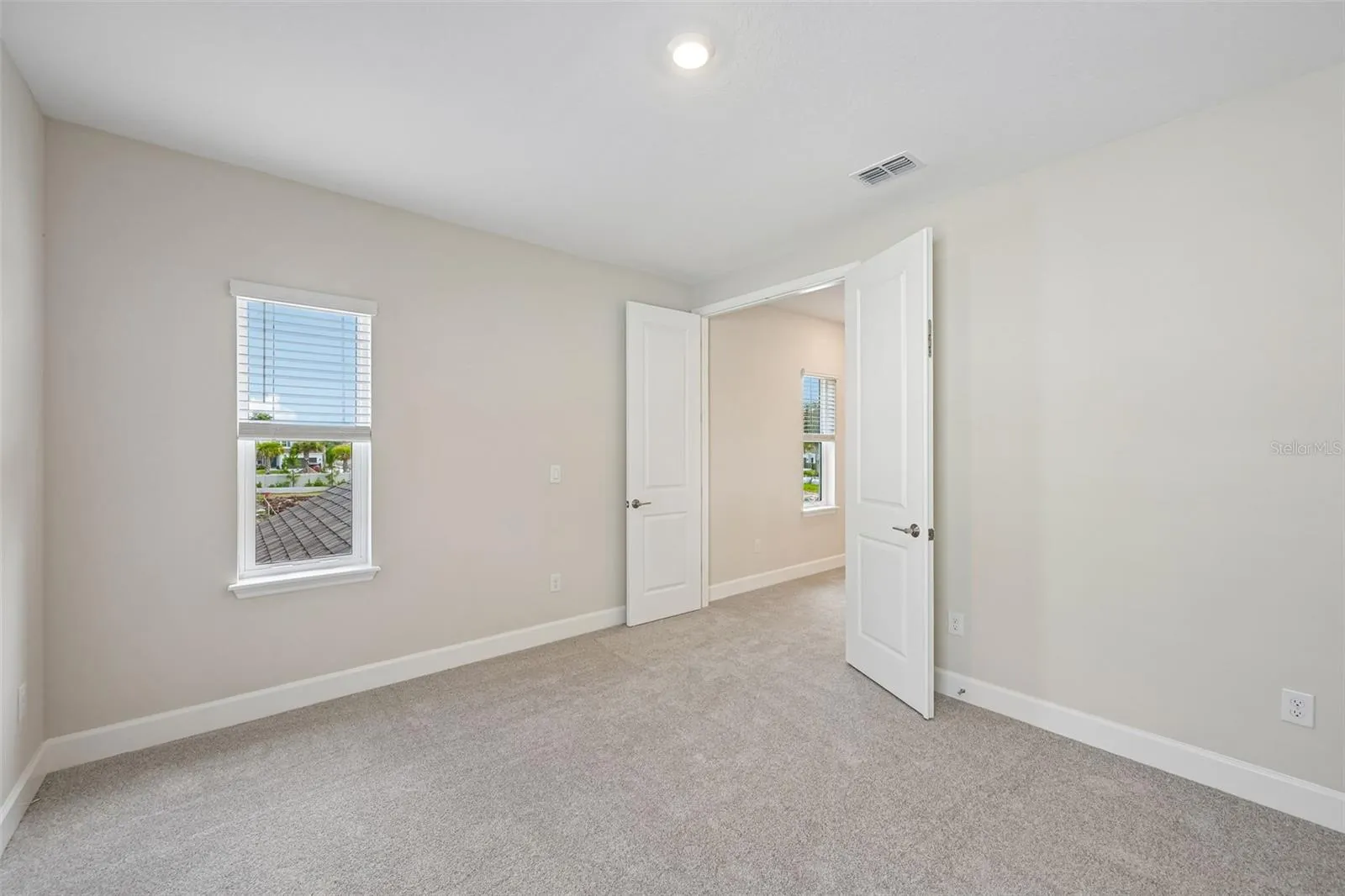 7057 FOXBORO WAY