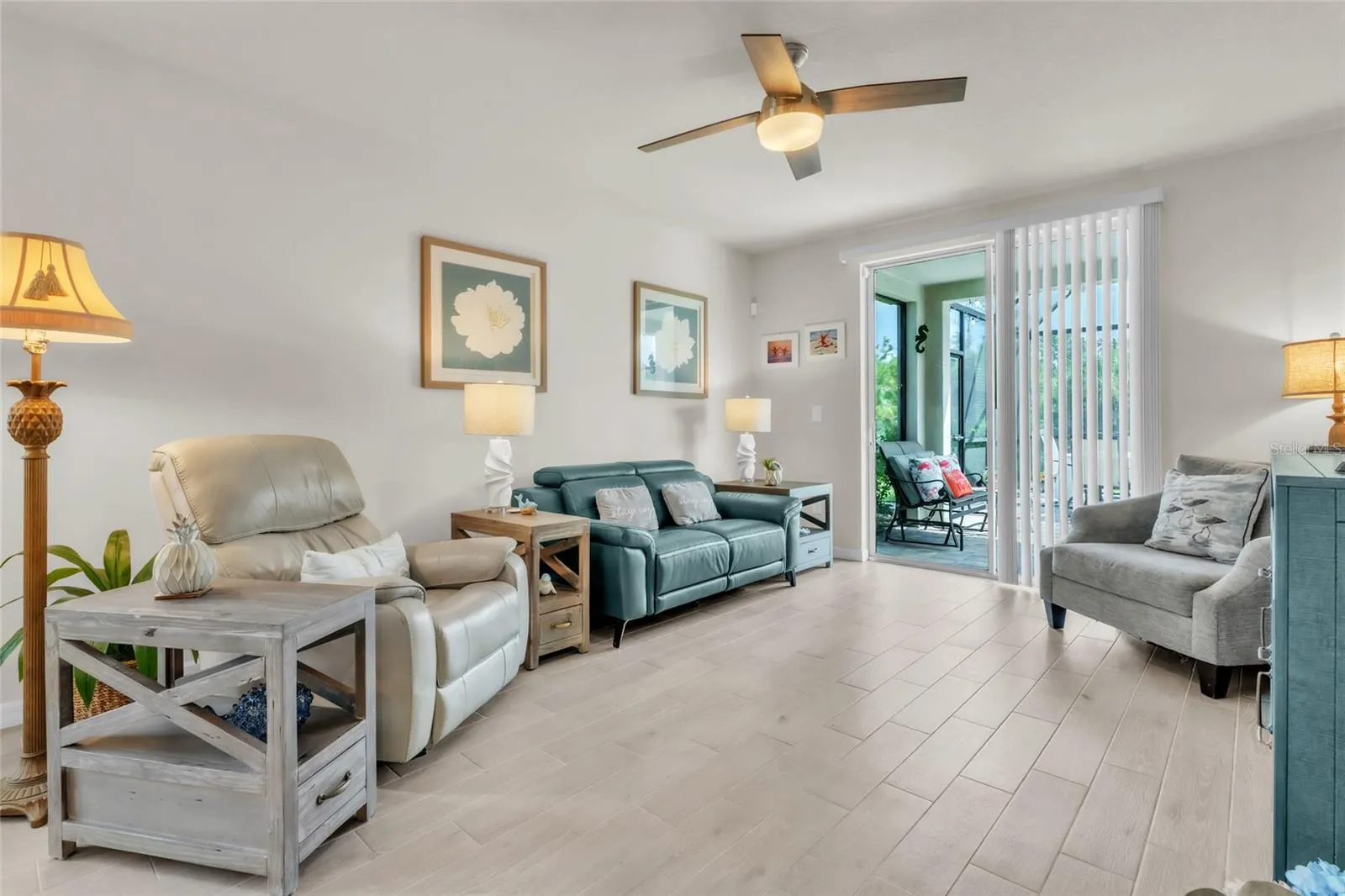152 LAZY SHORE DR