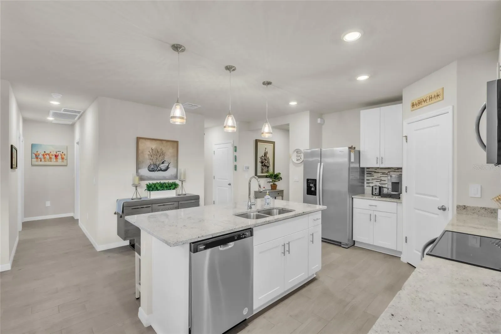 152 LAZY SHORE DR