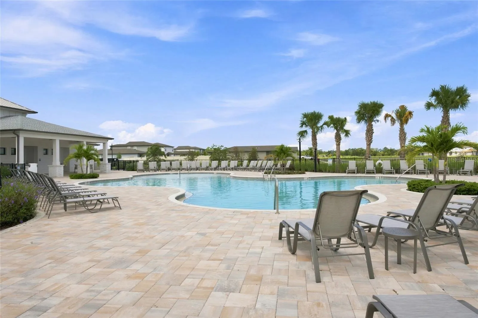 152 LAZY SHORE DR