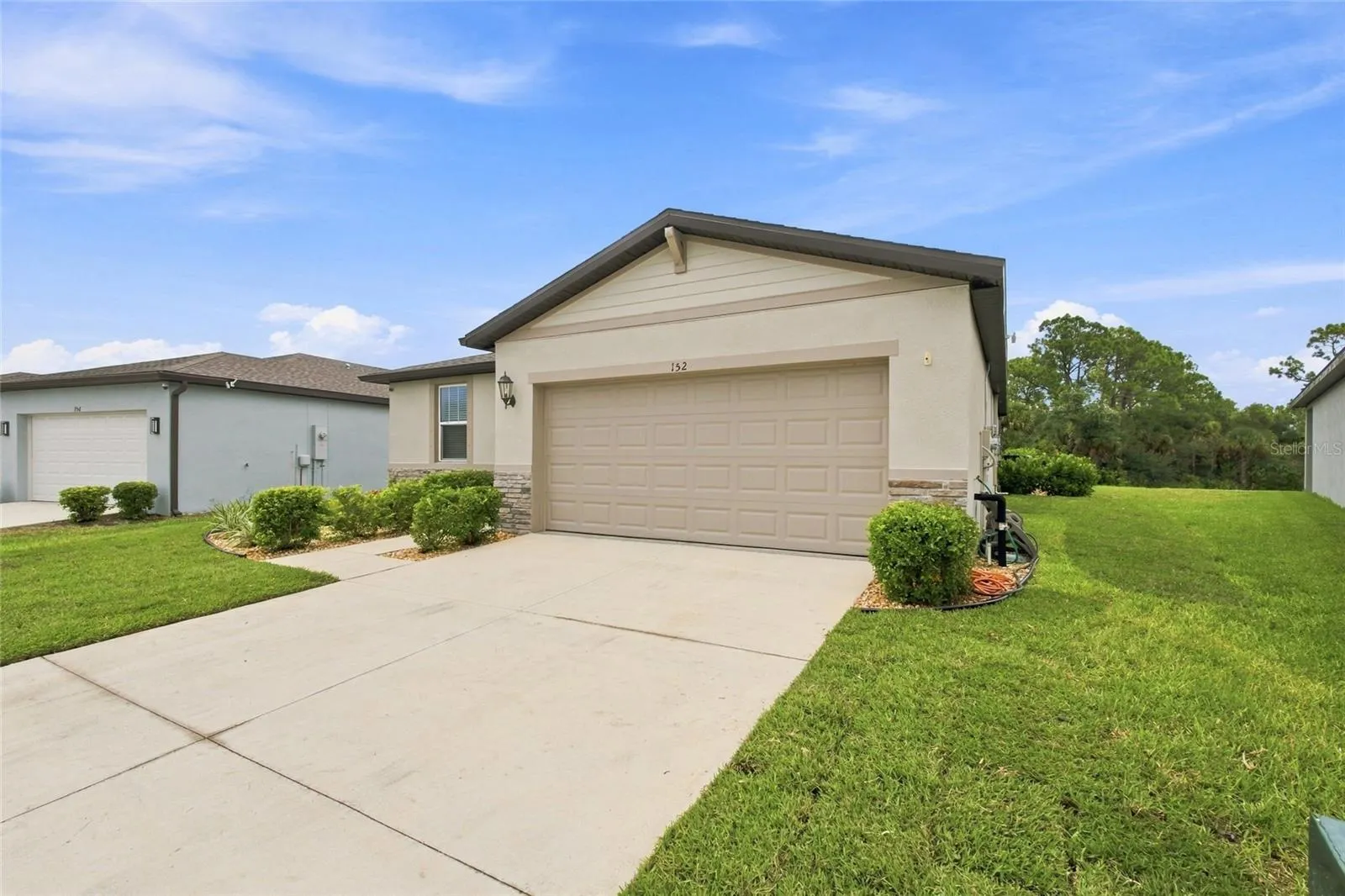 152 LAZY SHORE DR