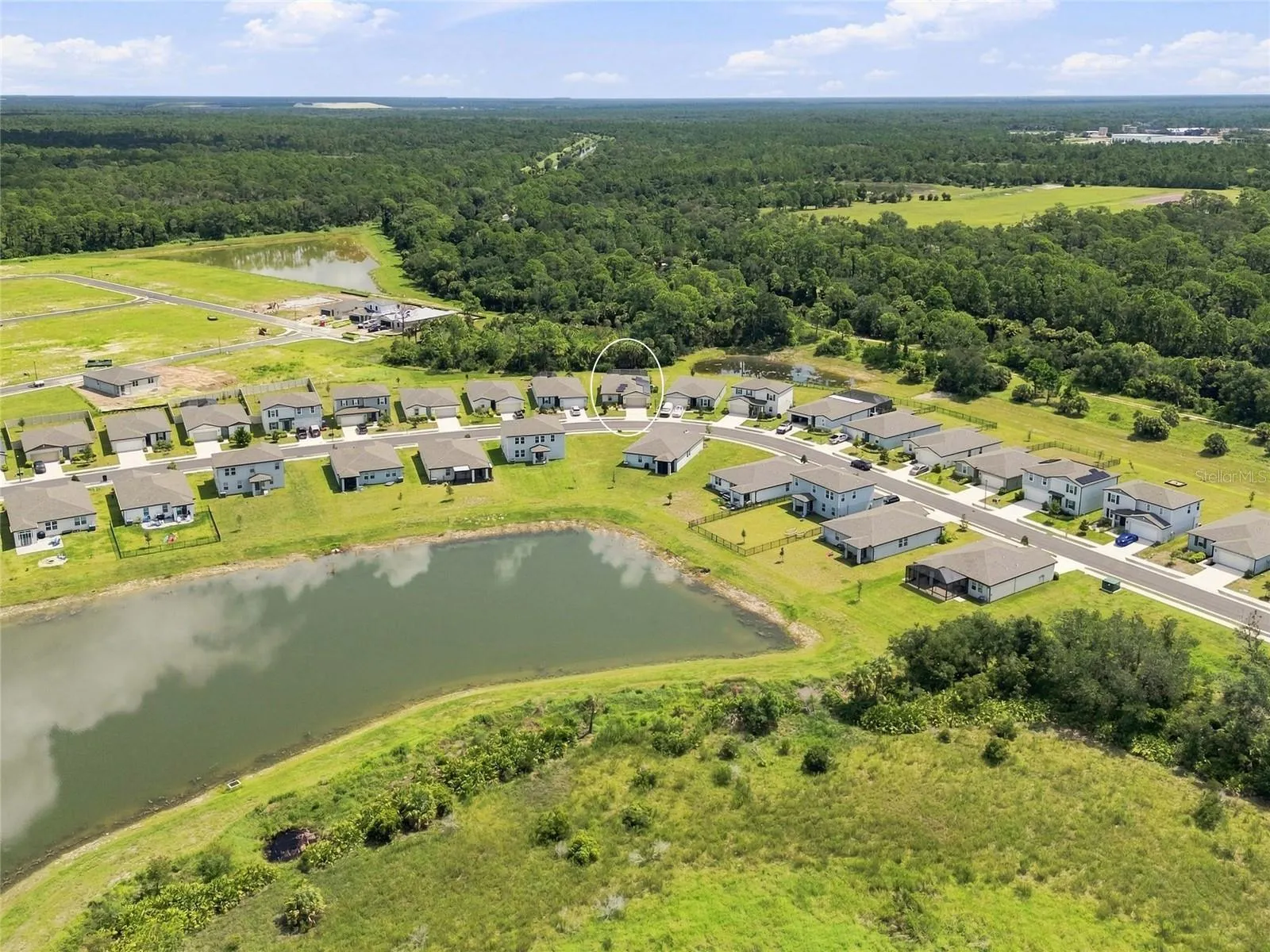 152 LAZY SHORE DR