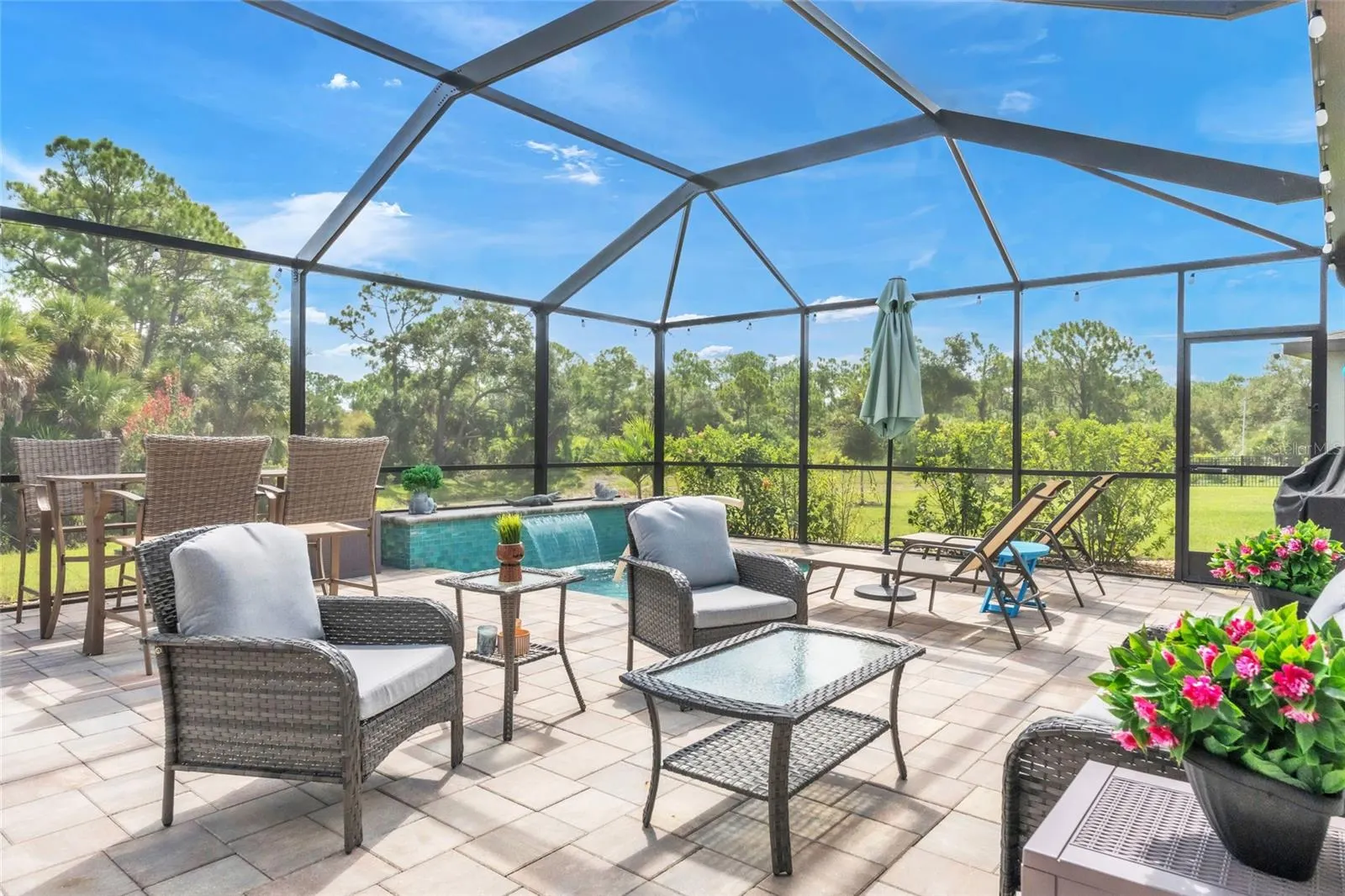 152 LAZY SHORE DR