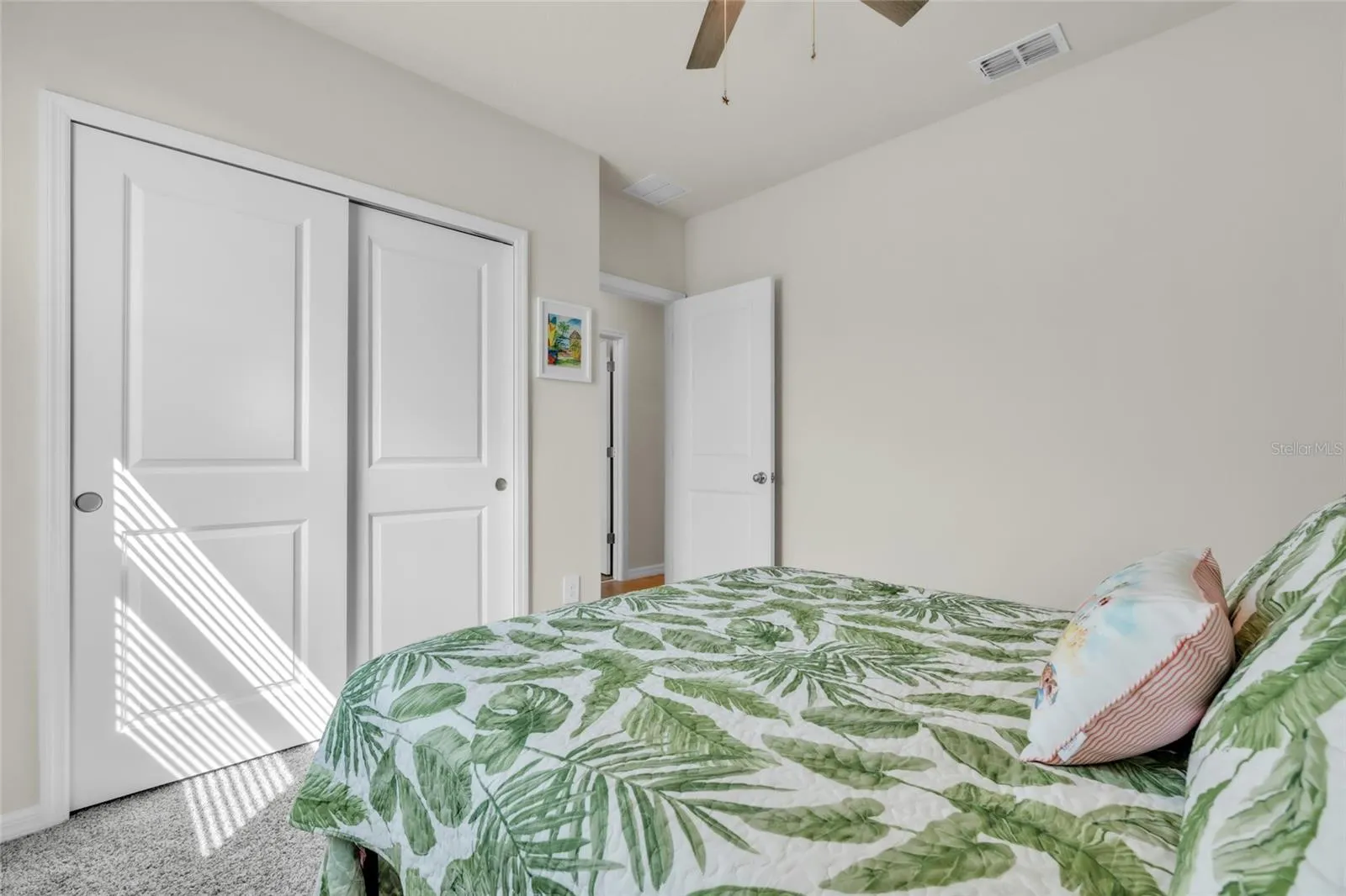 152 LAZY SHORE DR