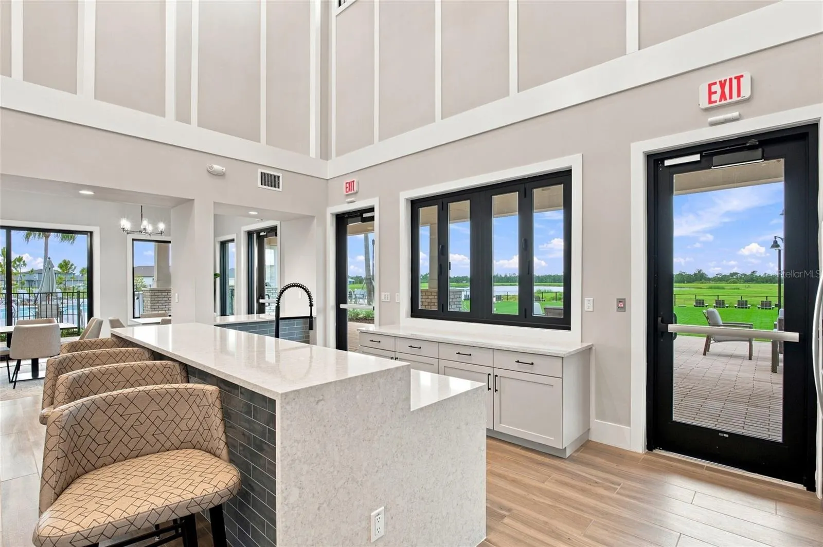 152 LAZY SHORE DR
