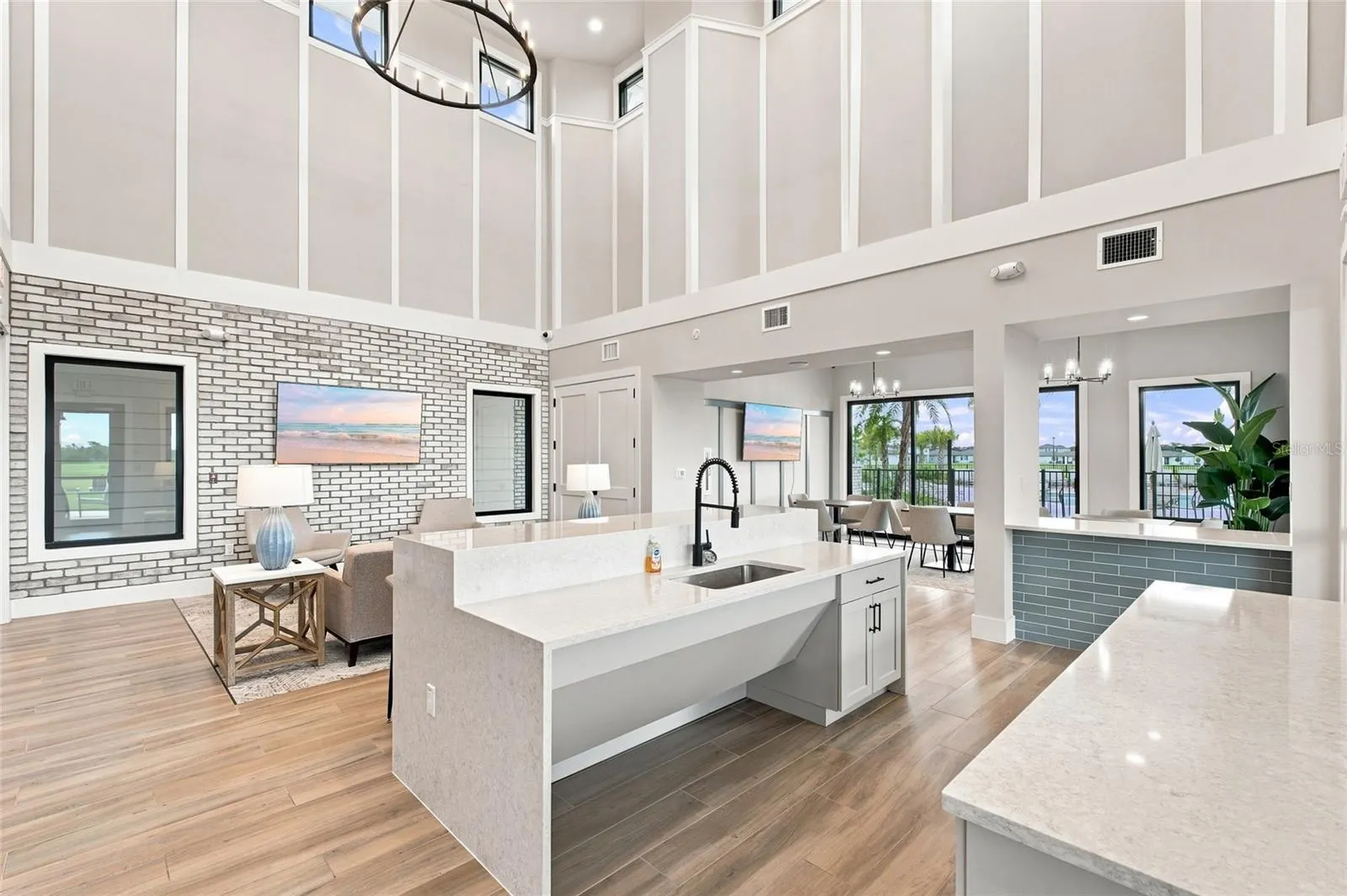 152 LAZY SHORE DR
