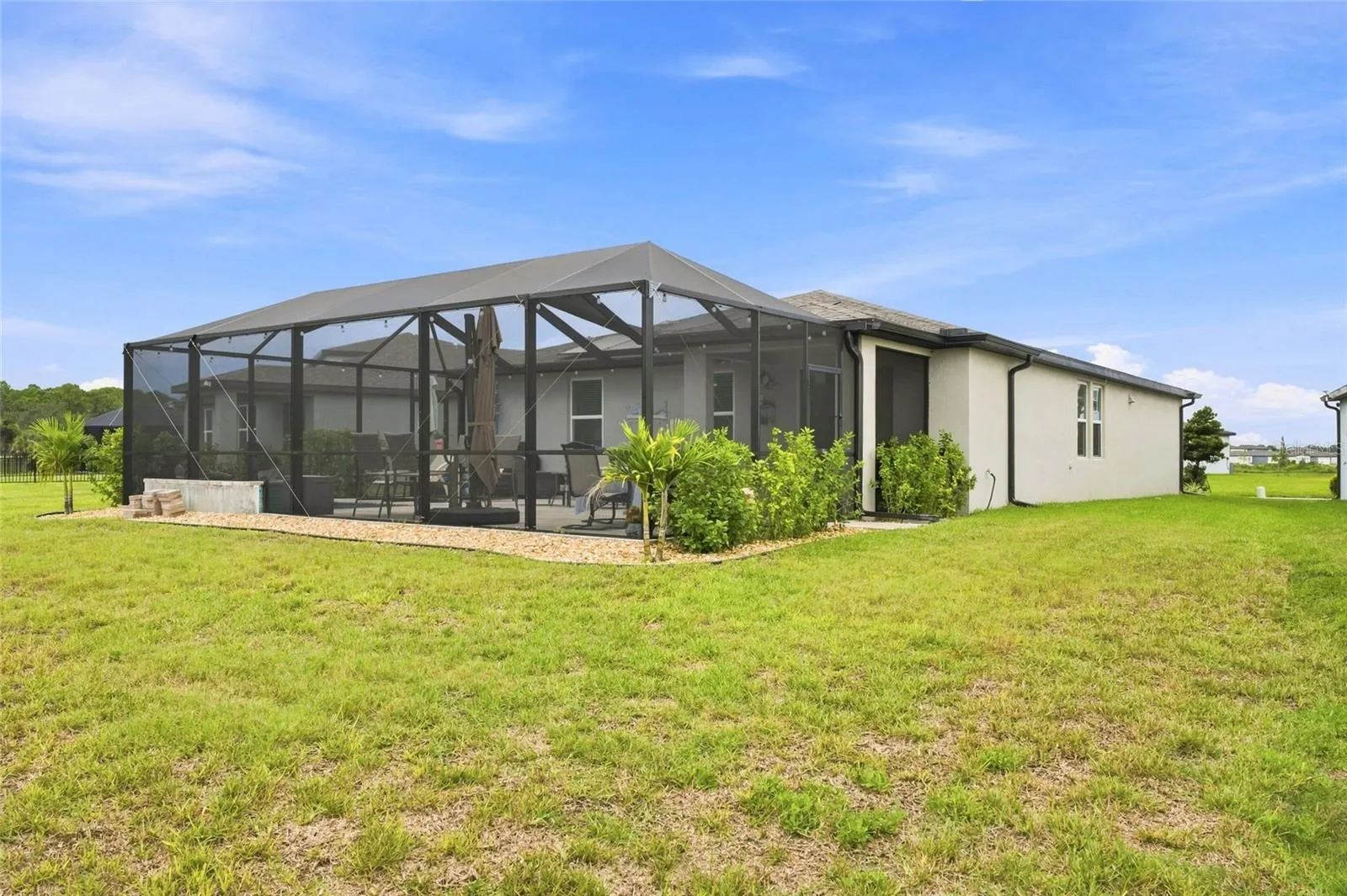 152 LAZY SHORE DR