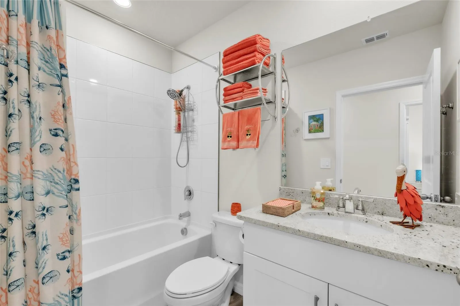 152 LAZY SHORE DR