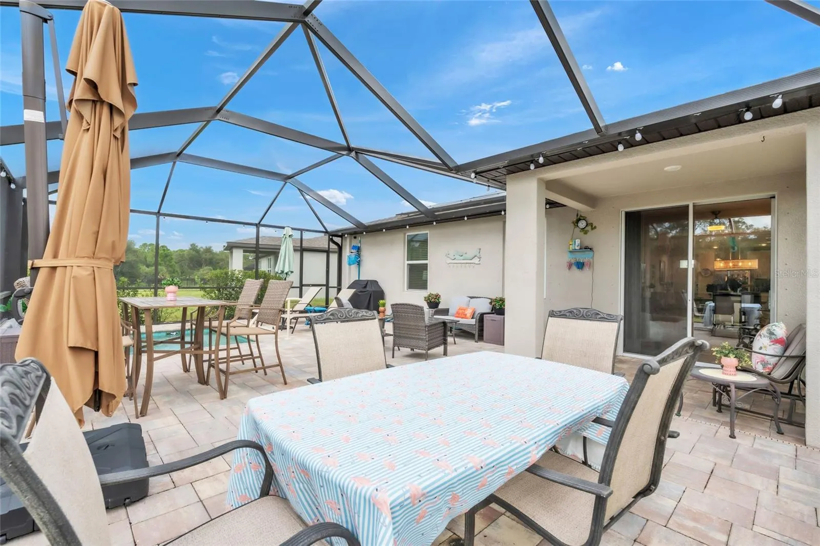 152 LAZY SHORE DR