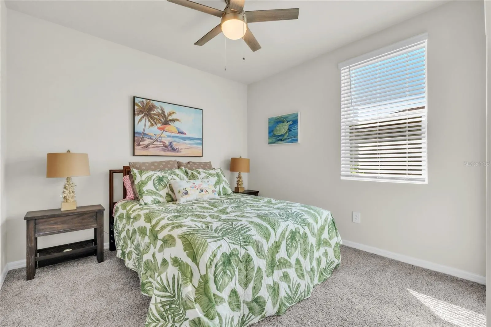 152 LAZY SHORE DR