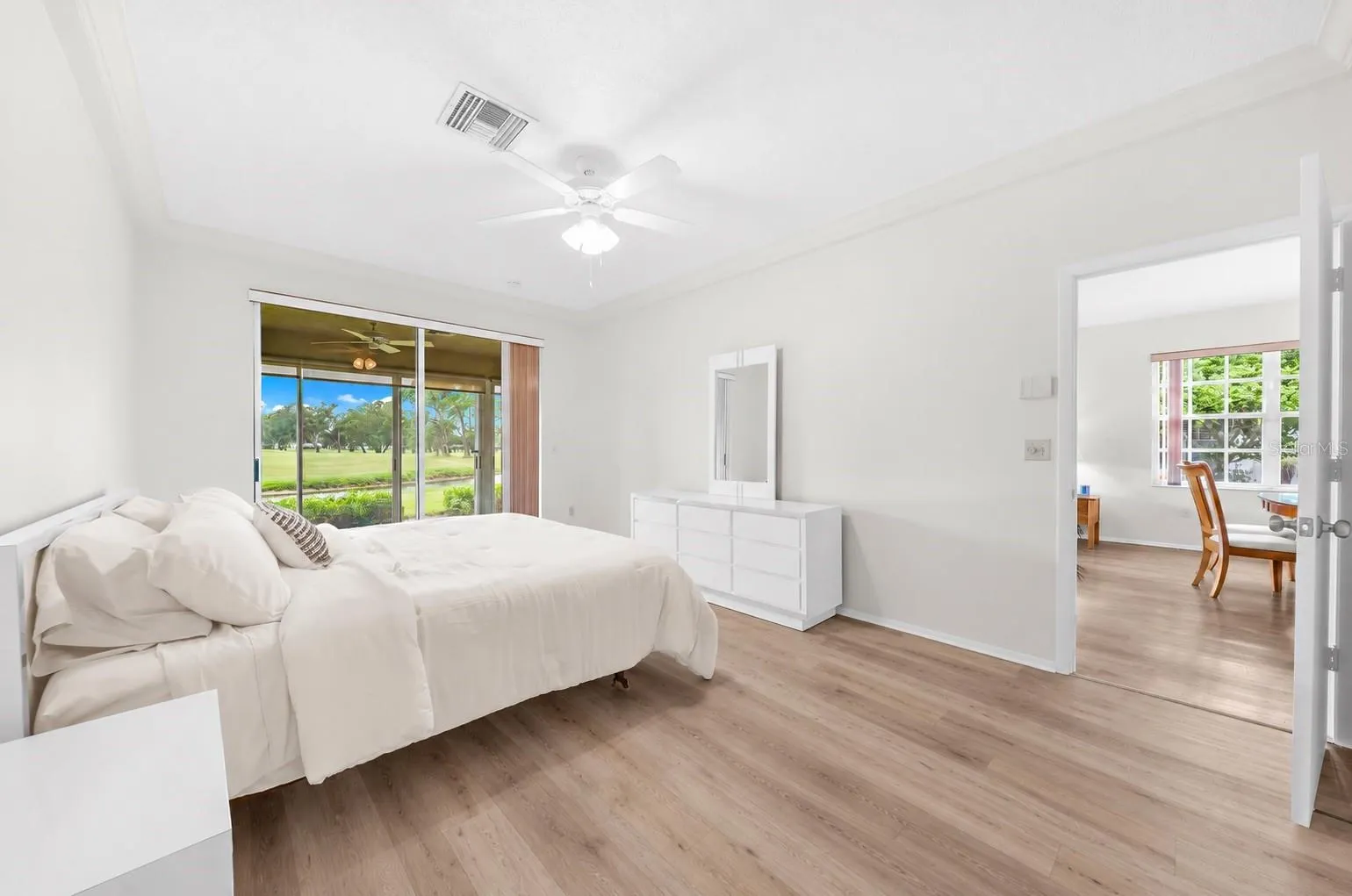 7306 GOLF POINTE CIR