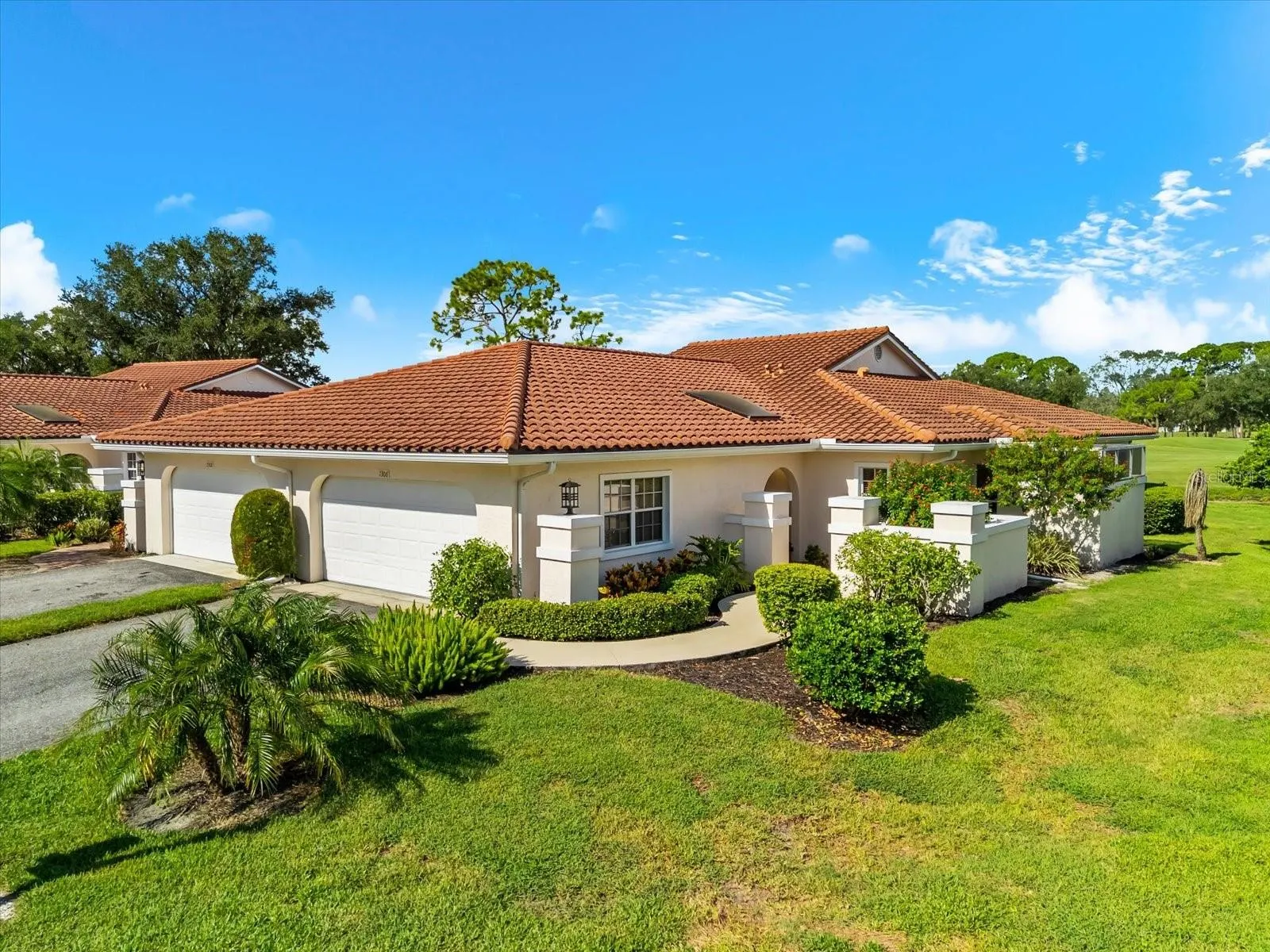 7306 GOLF POINTE CIR