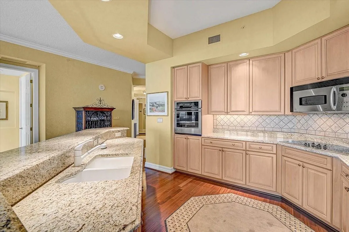 409 N POINT RD #803 #803