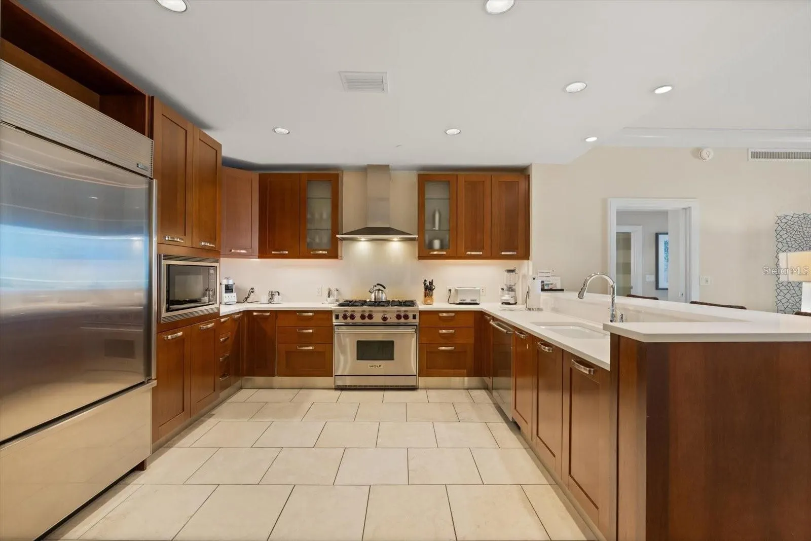 915 SEASIDE DR #405, WEEKS 22-23 #405, WEEKS 22-23