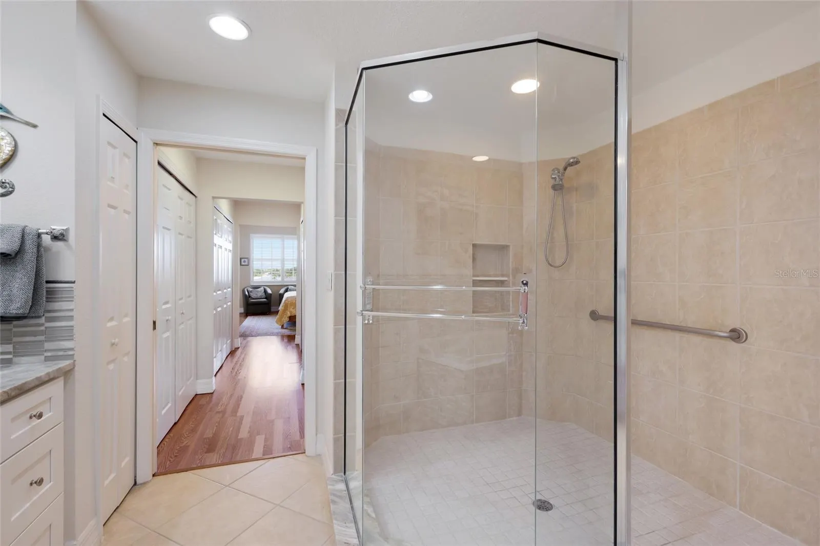 5100 JESSIE HARBOR DR #404 #404