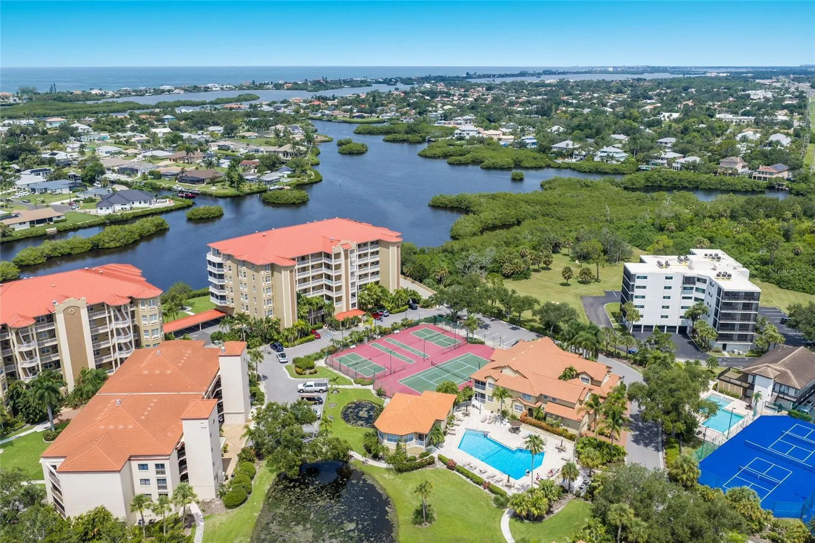 5100 JESSIE HARBOR DR #404 #404