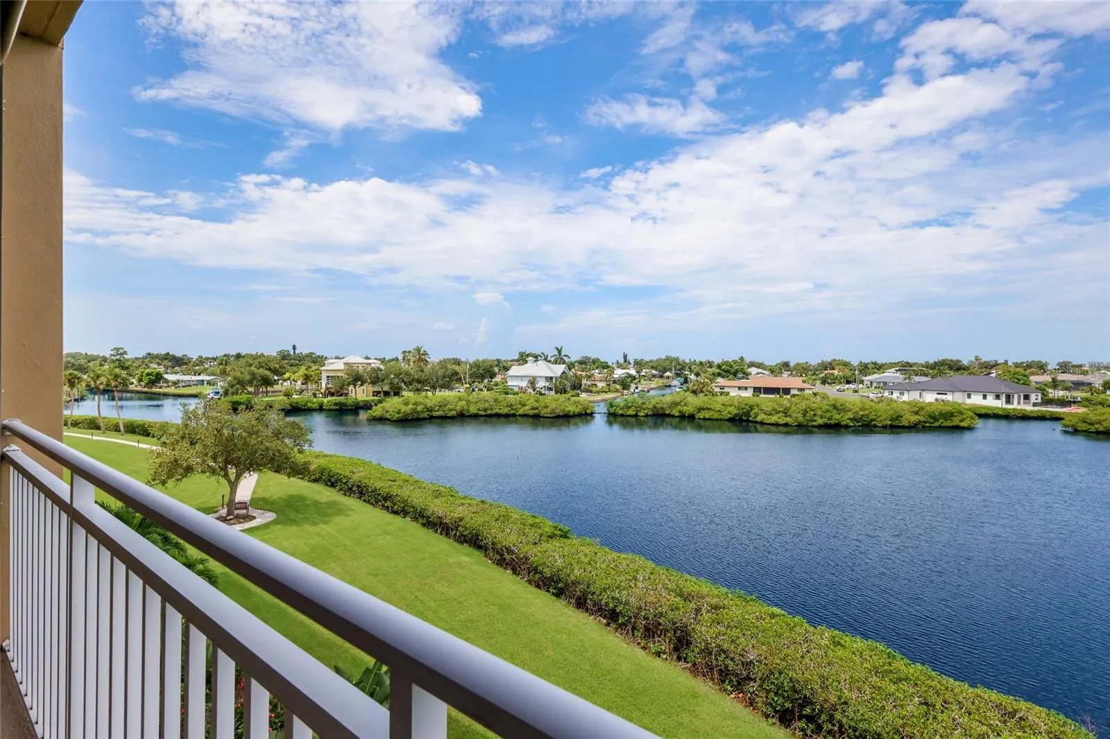 5100 JESSIE HARBOR DR #404 #404