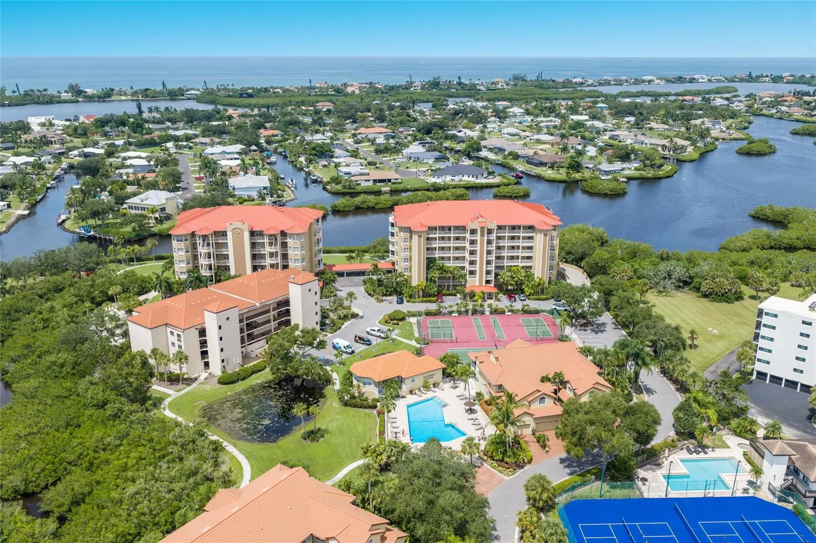 5100 JESSIE HARBOR DR #404 #404