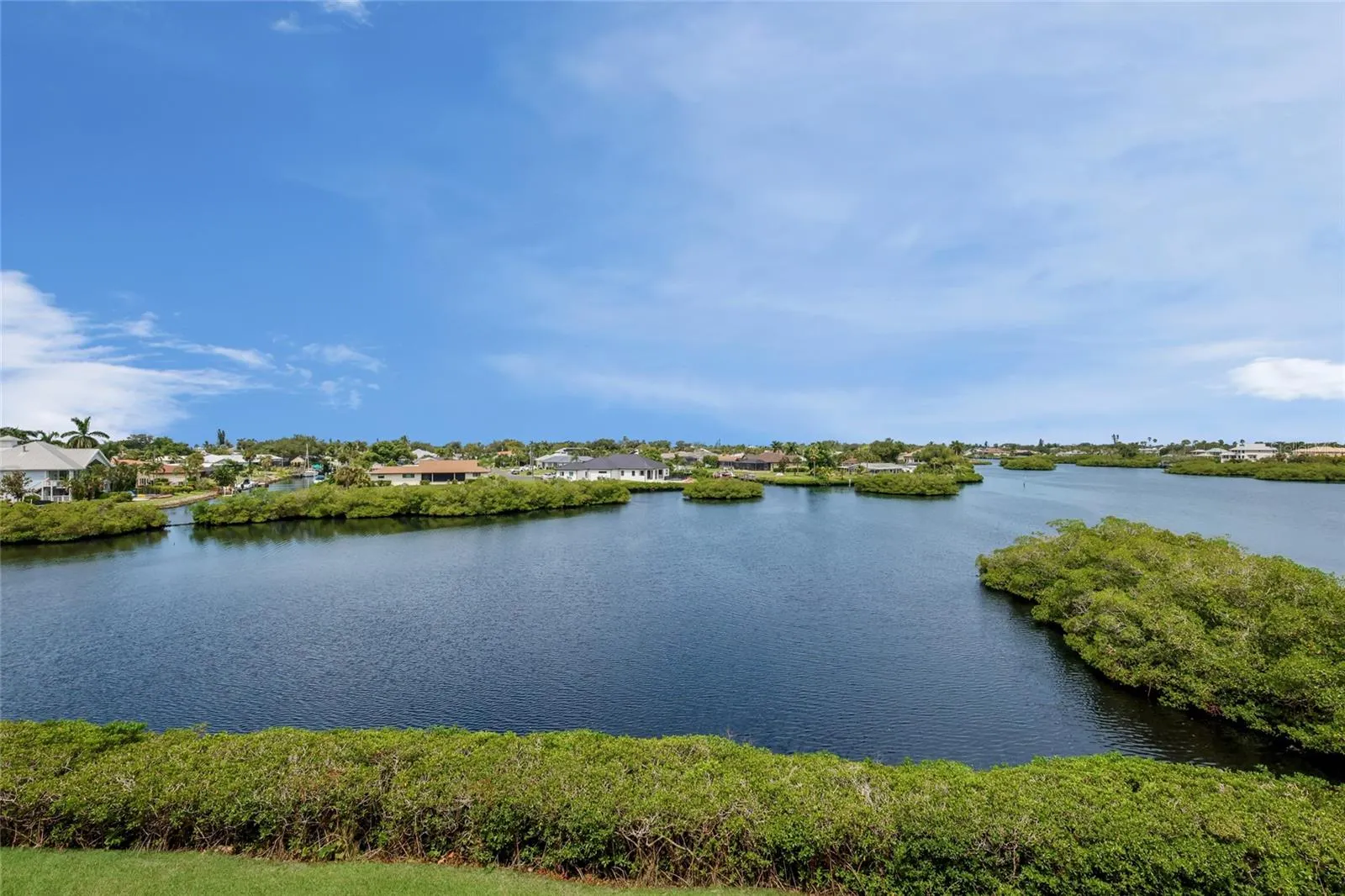 5100 JESSIE HARBOR DR #404 #404