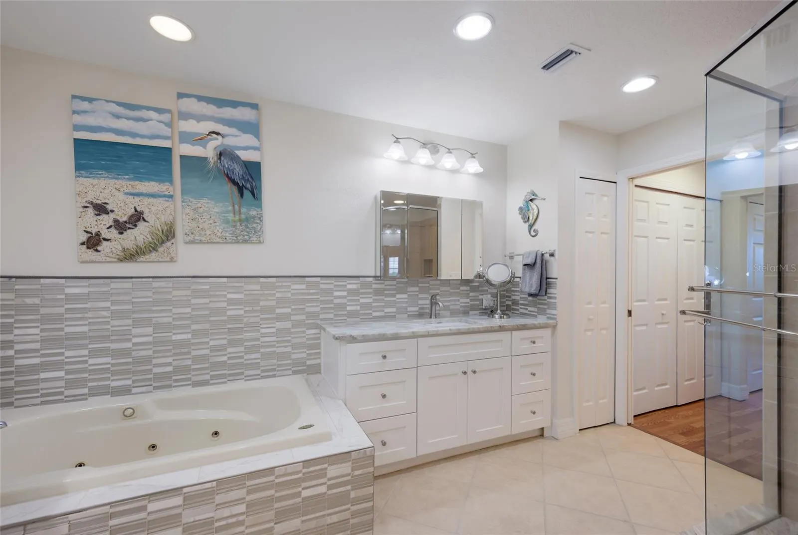 5100 JESSIE HARBOR DR #404 #404