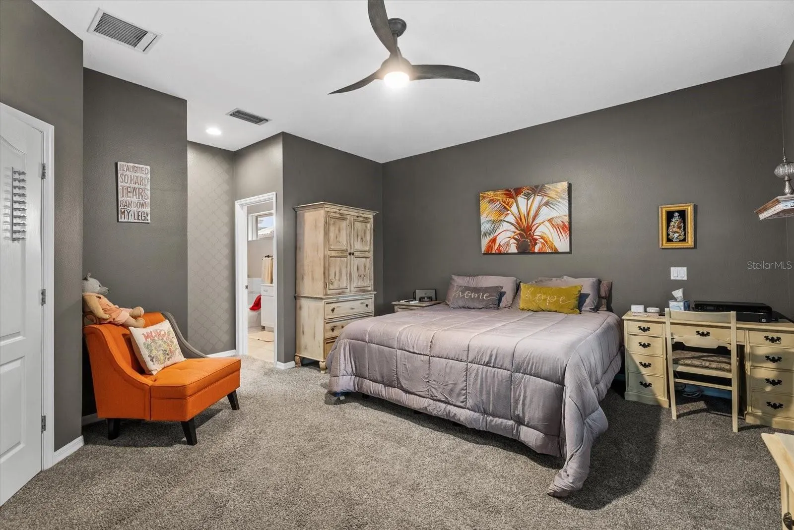 2166 SONOMA DR E