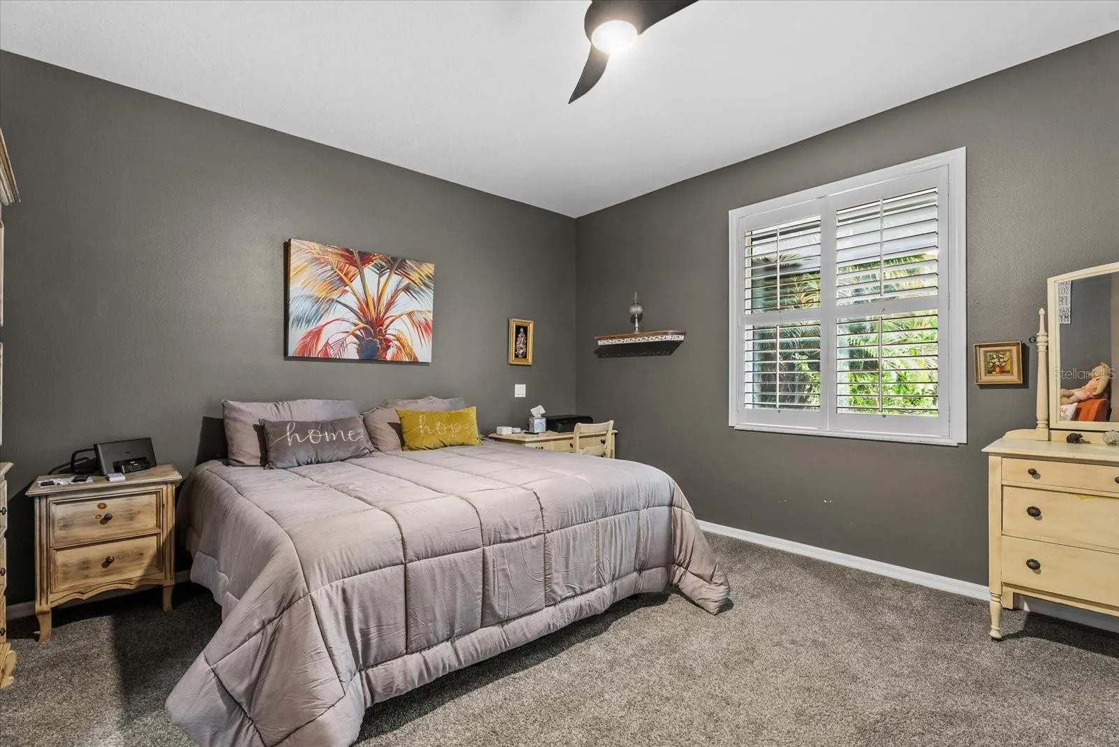 2166 SONOMA DR E
