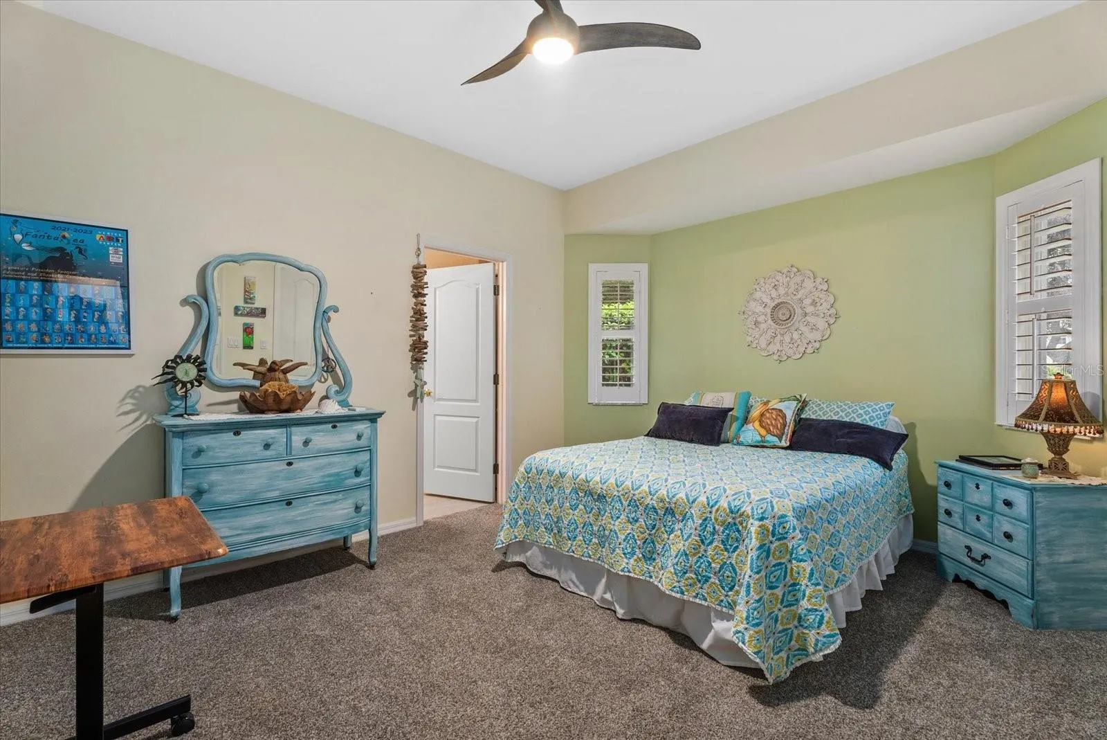 2166 SONOMA DR E