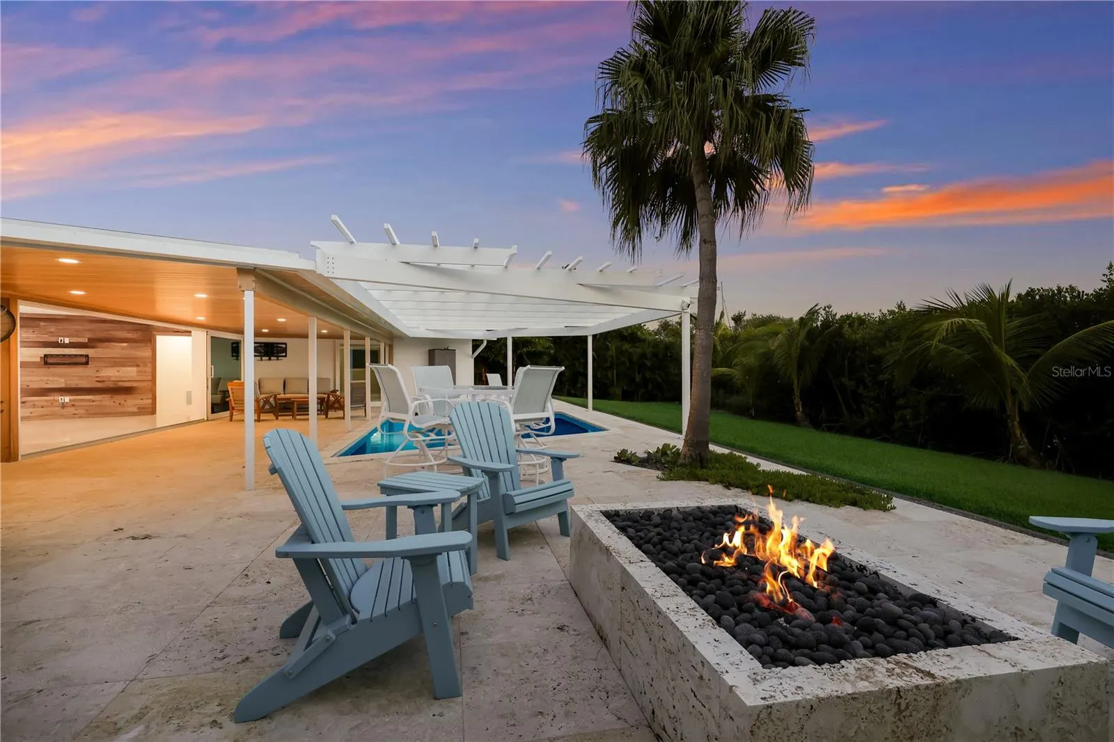6561 BAYOU HAMMOCK RD