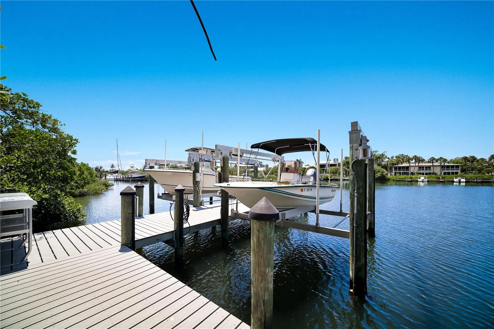 6561 BAYOU HAMMOCK RD