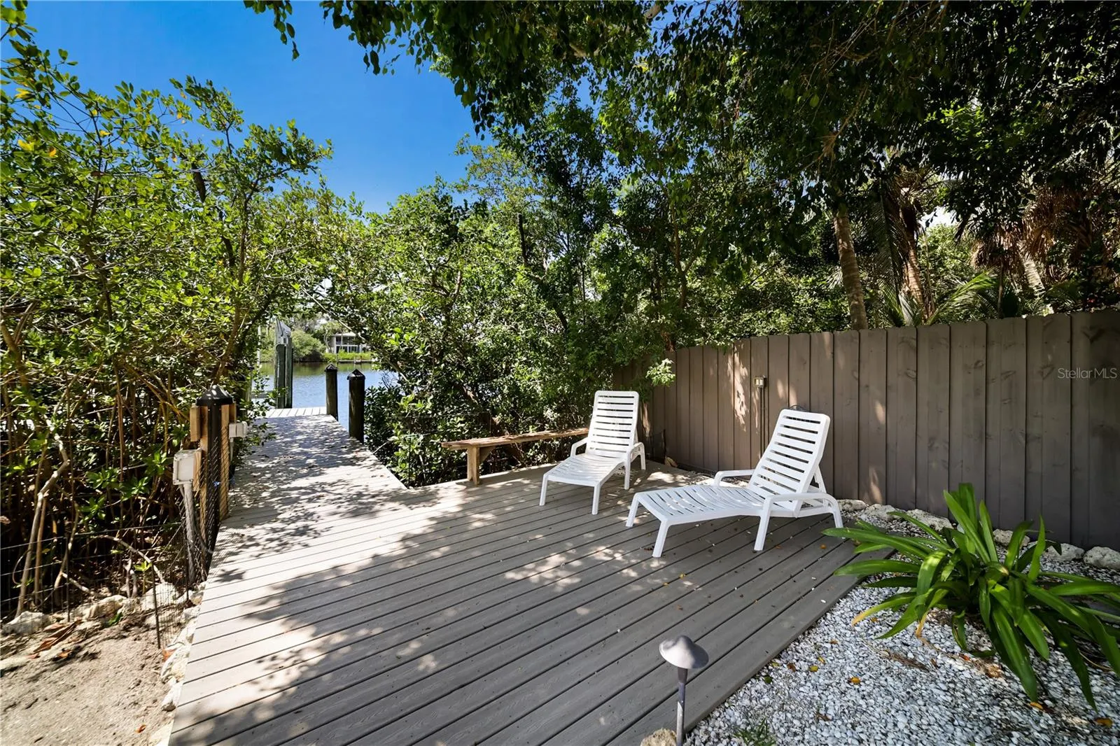 6561 BAYOU HAMMOCK RD