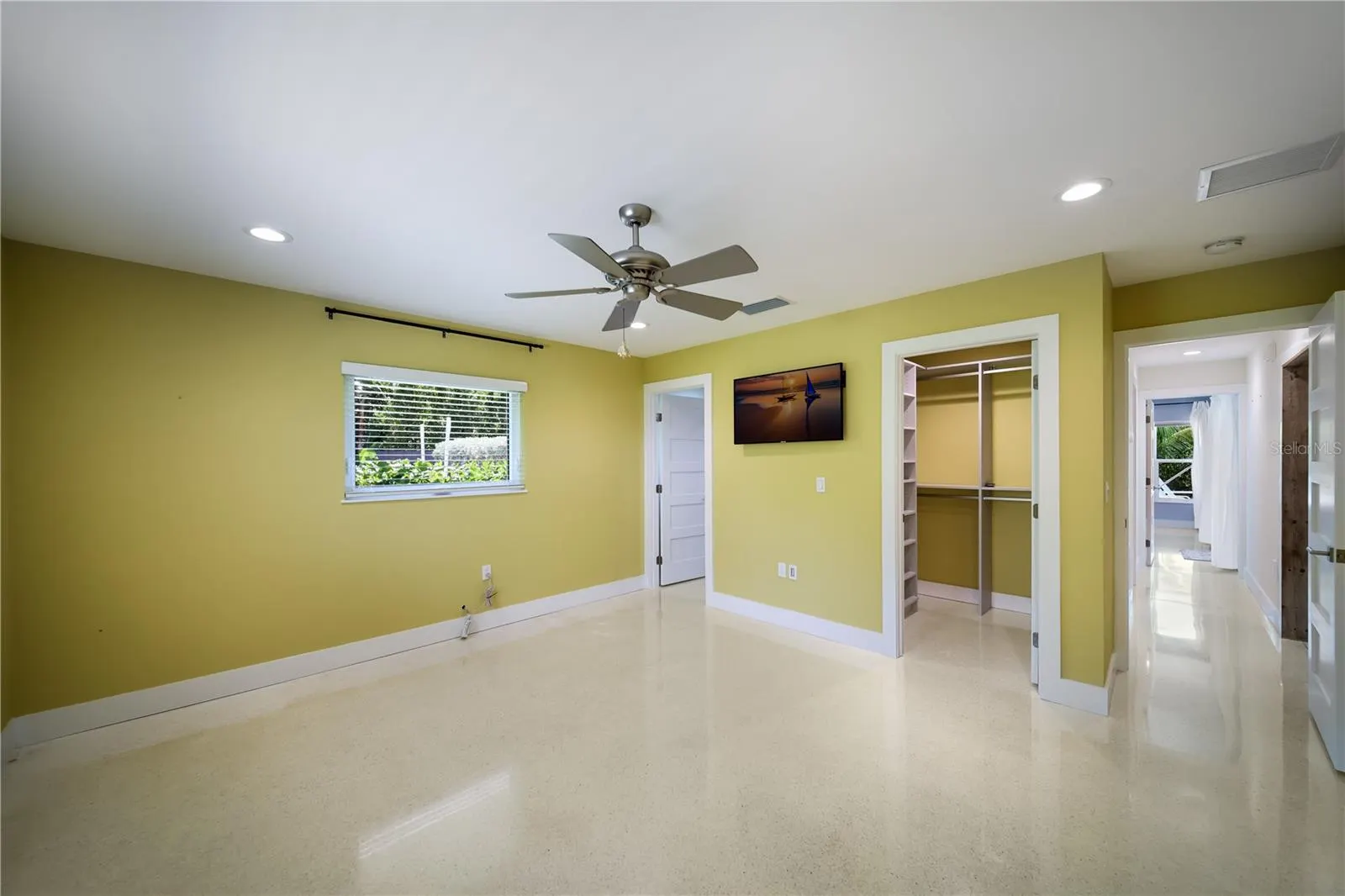 6561 BAYOU HAMMOCK RD