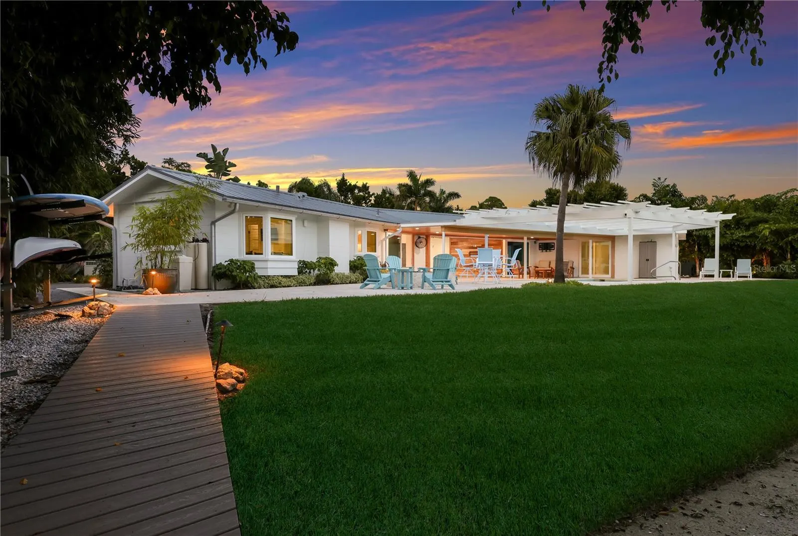 6561 BAYOU HAMMOCK RD