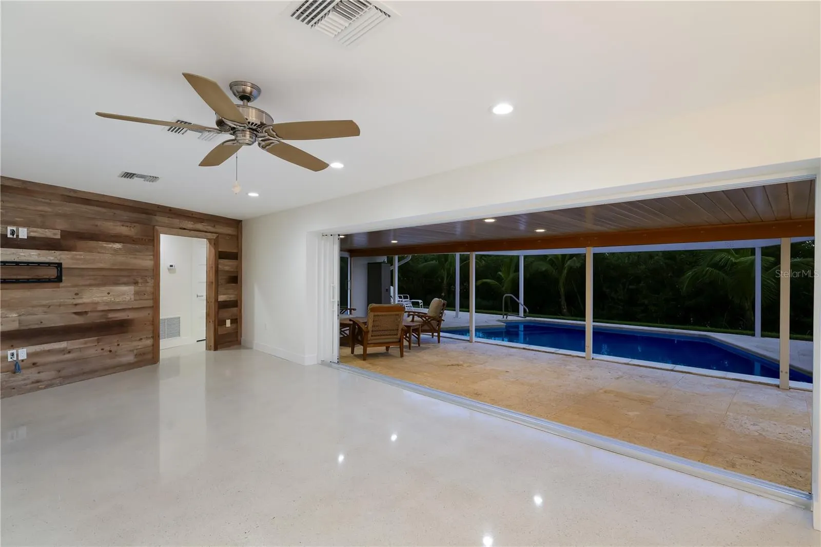 6561 BAYOU HAMMOCK RD