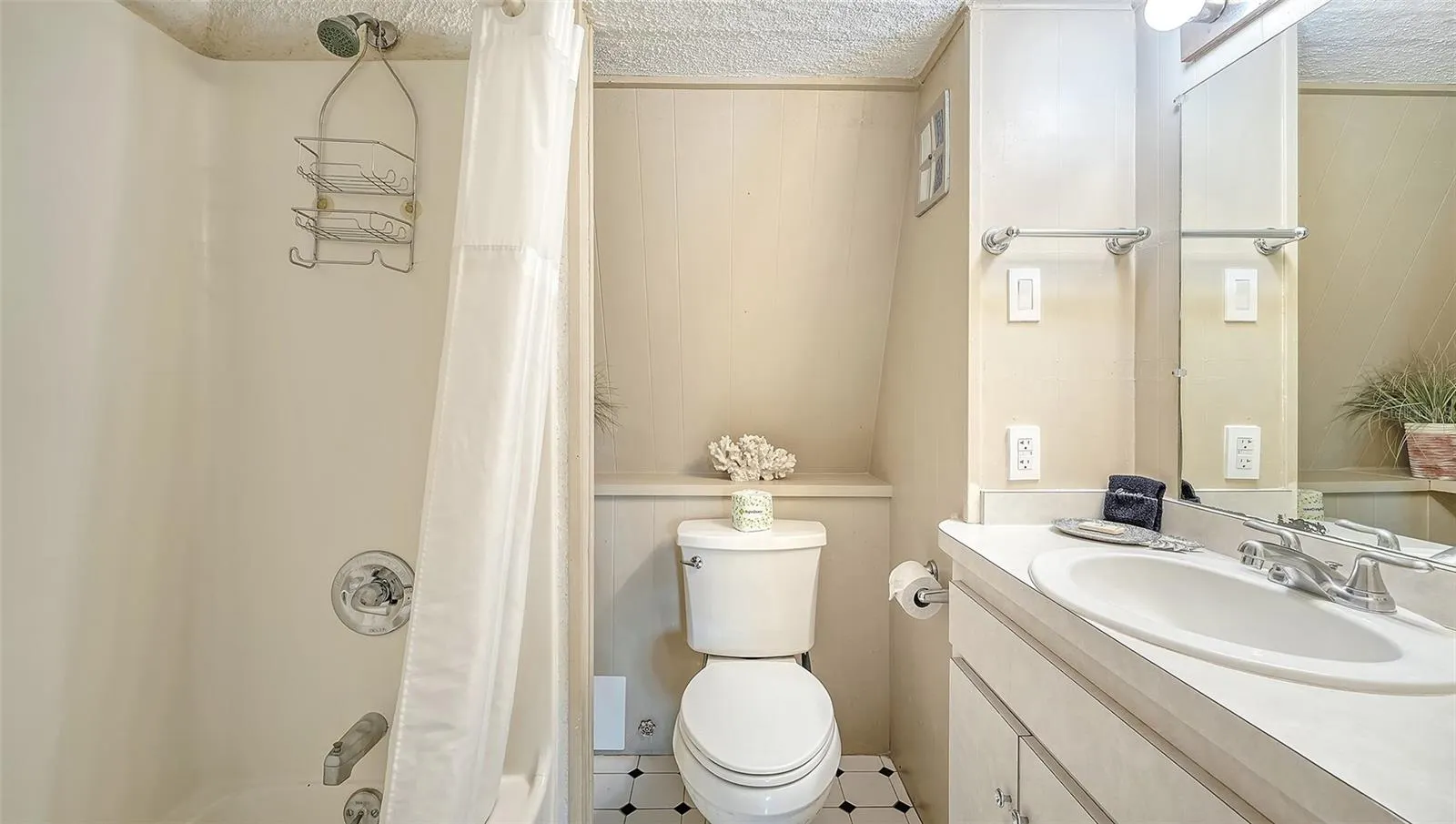3453 GULF OF MEXICO DR #200 #200
