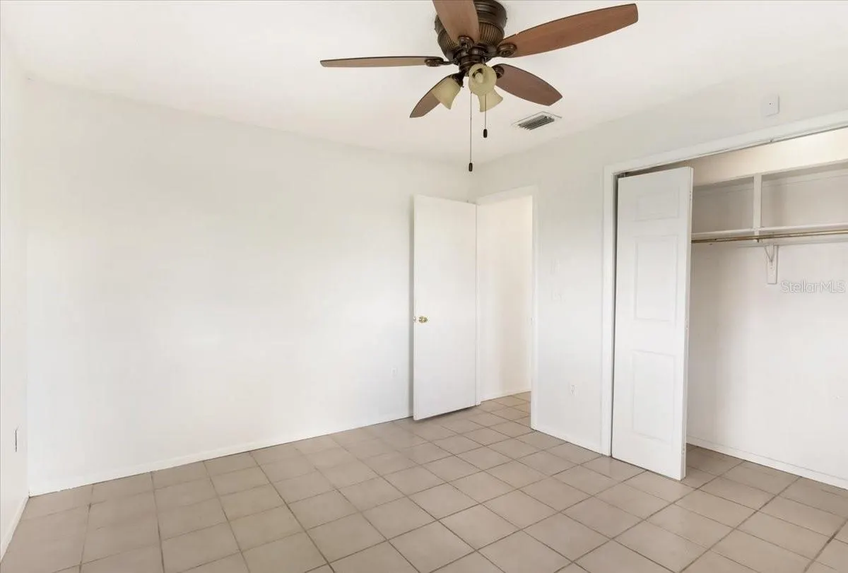 1608 BOB O LINK DR