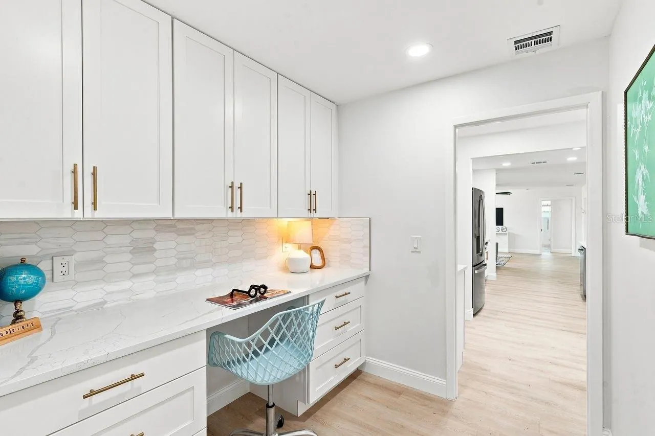 212 GIOTTO DR