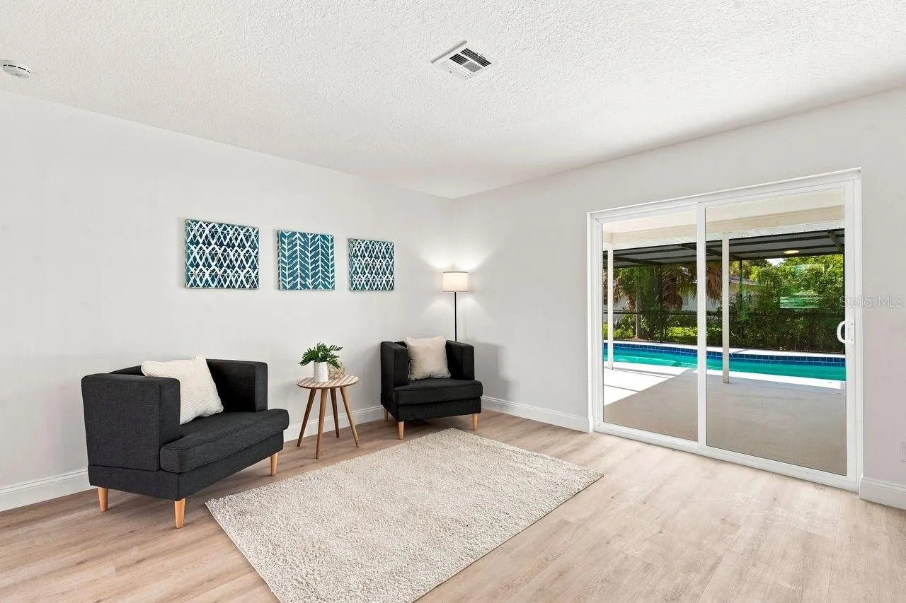 212 GIOTTO DR