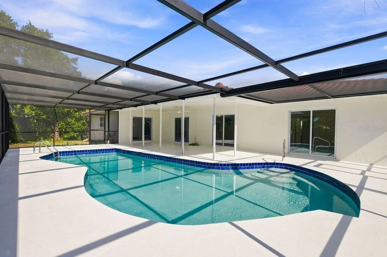 212 GIOTTO DR