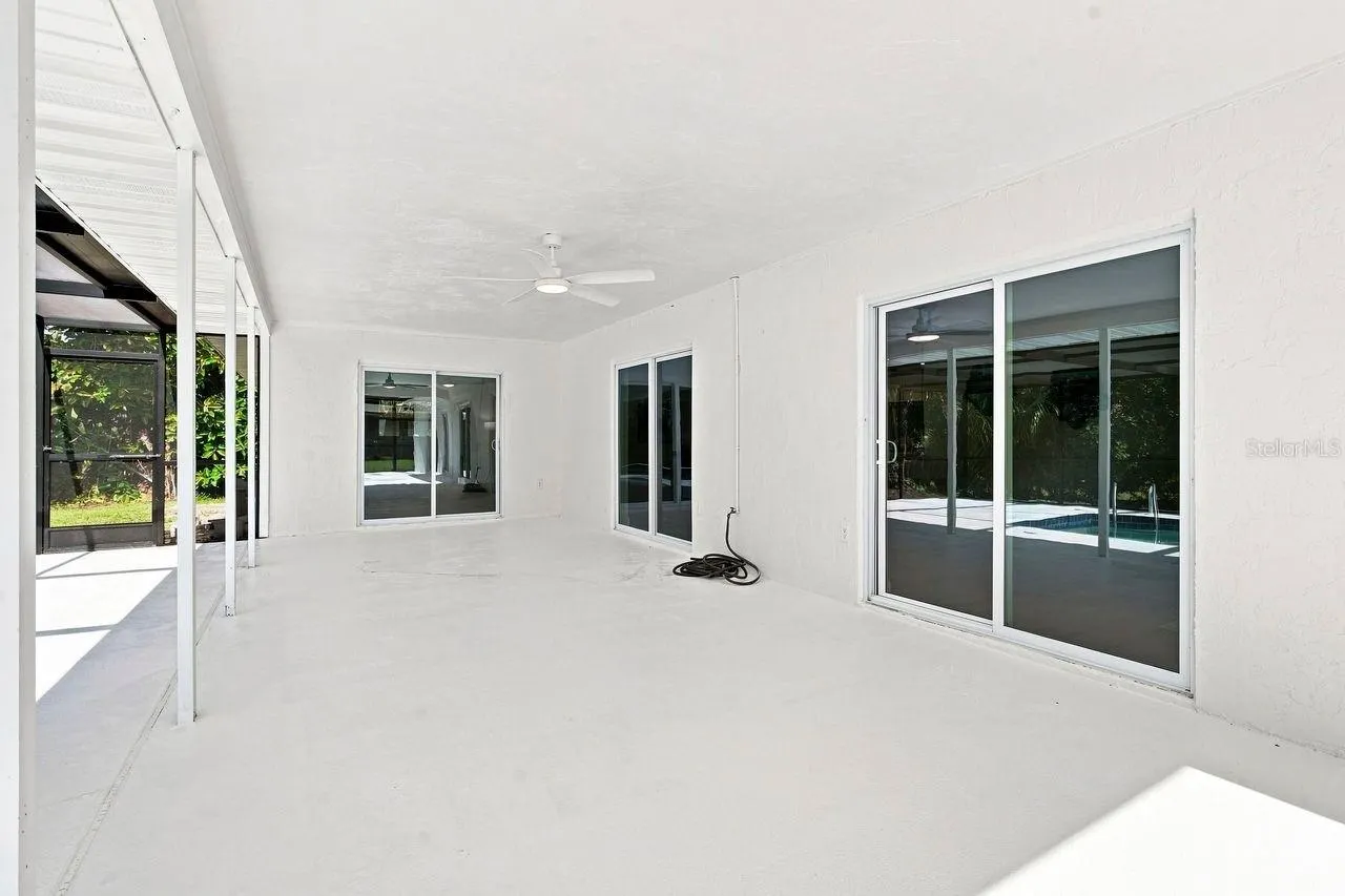 212 GIOTTO DR