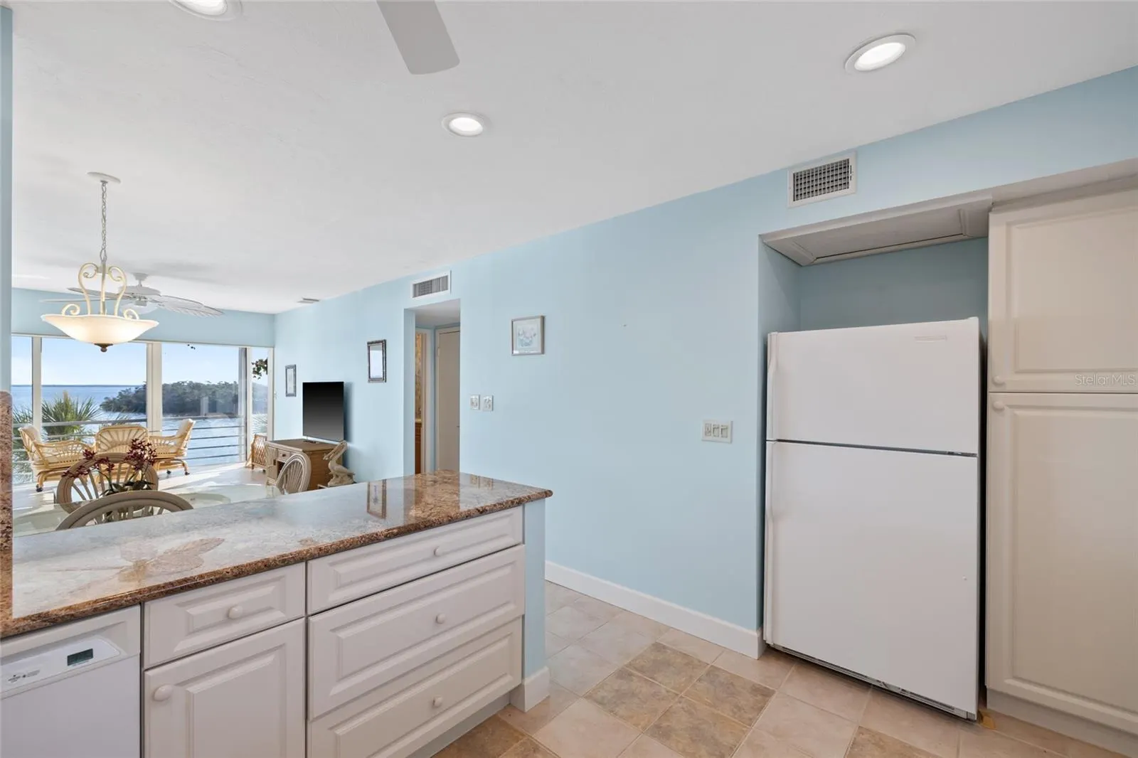 4310 FALMOUTH DR #307 #307