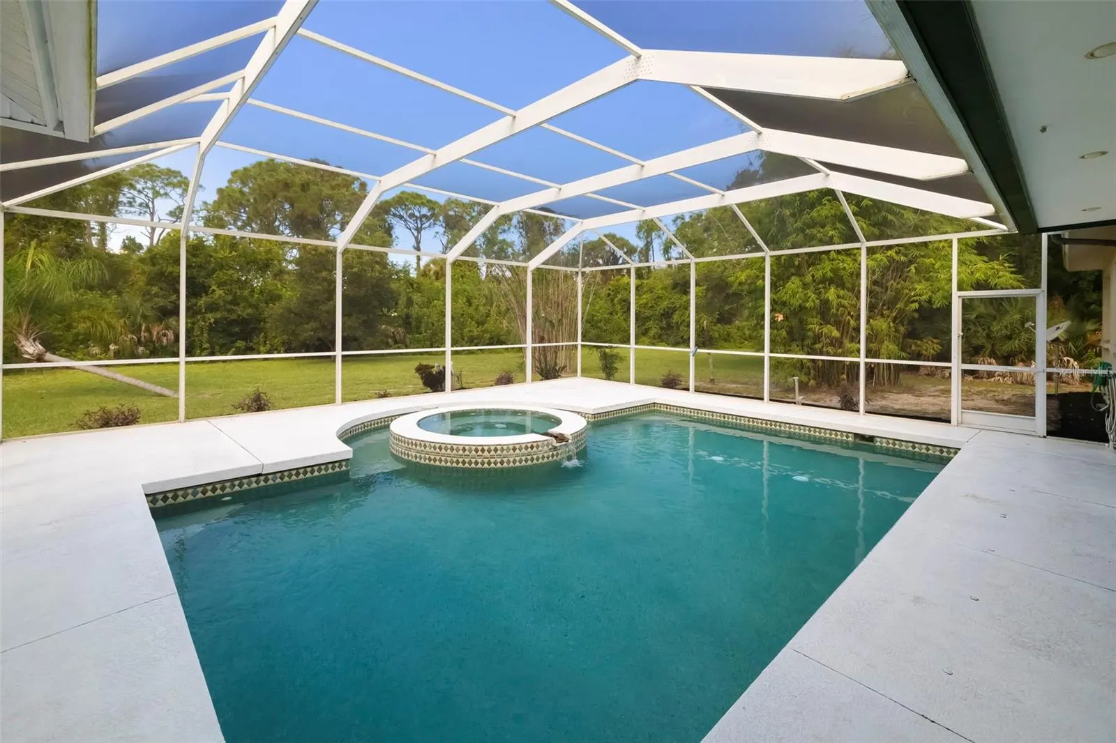 296 PINE RANCH TRL