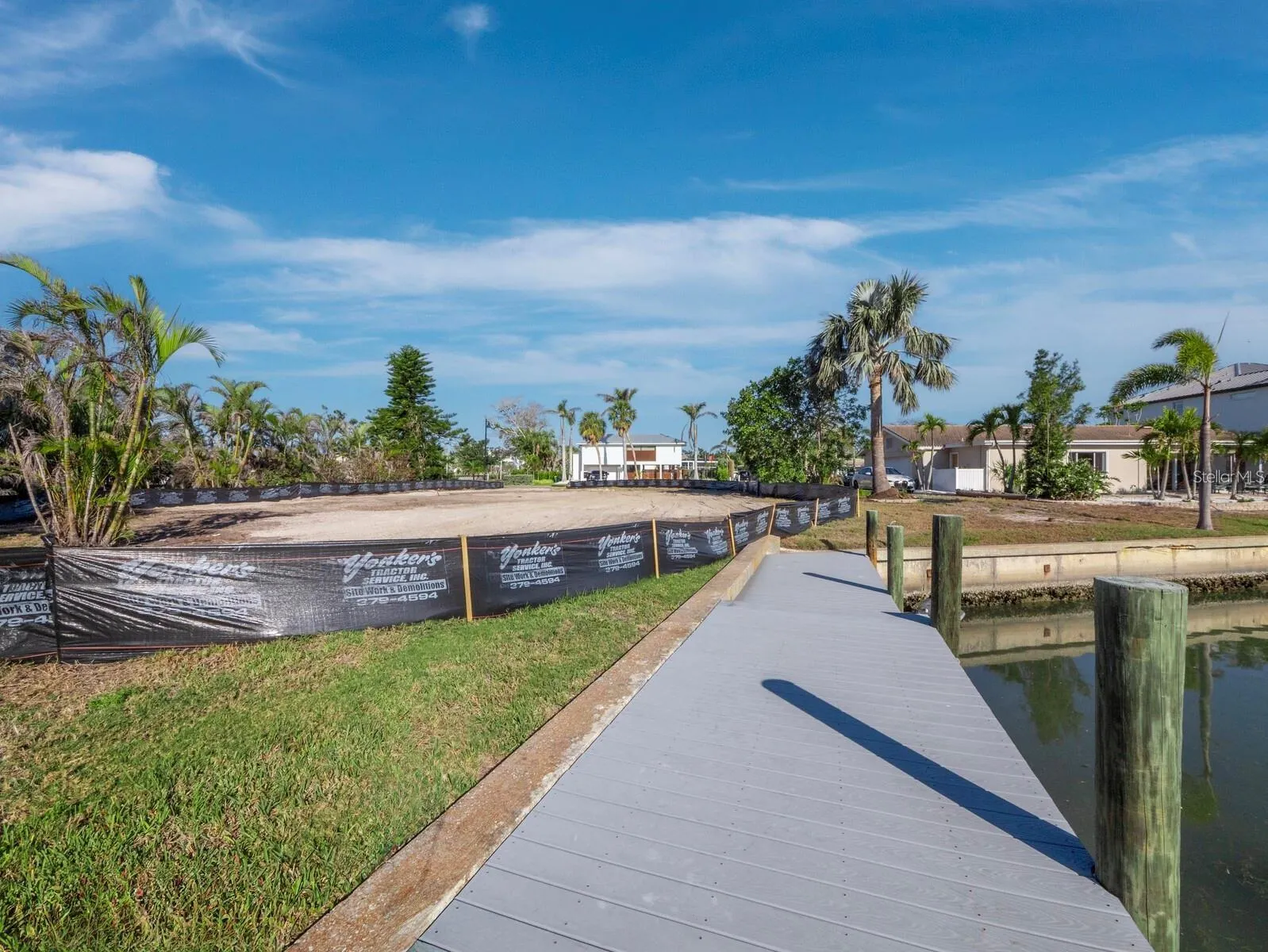 500 OUTRIGGER LN